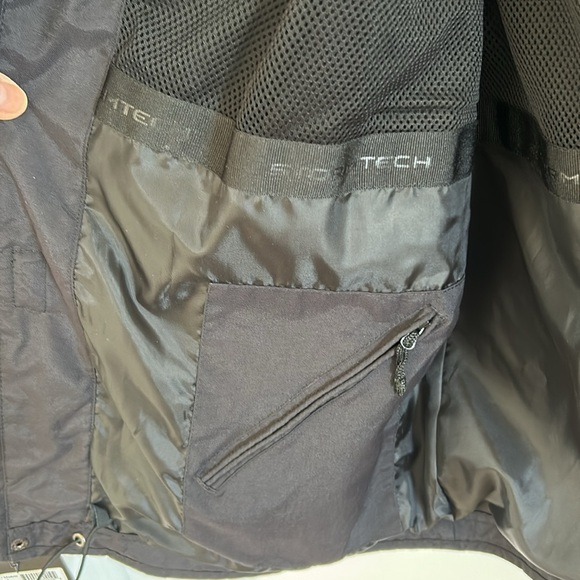 NWT Stormtech Performance shell. Minor flaws on front could be repaired - Picture 6 of 9